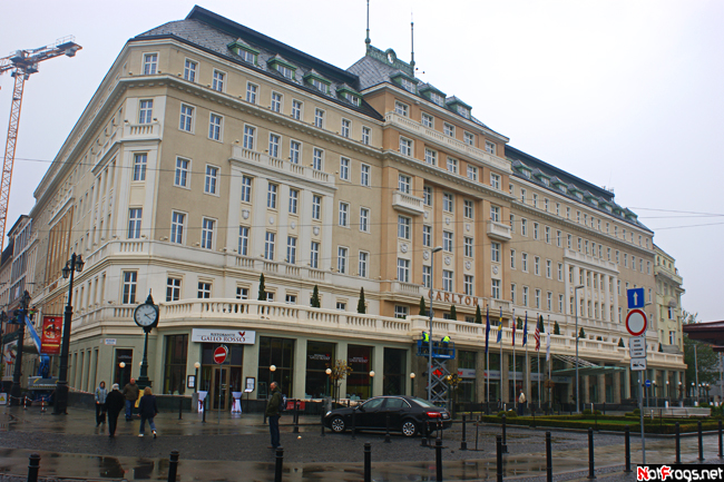 Отель Карлтон в здании 19 века Братислава, Словакия