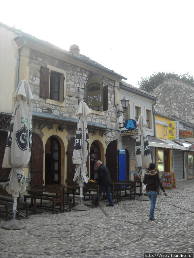 Кафешка Мостар, Босния и Герцеговина