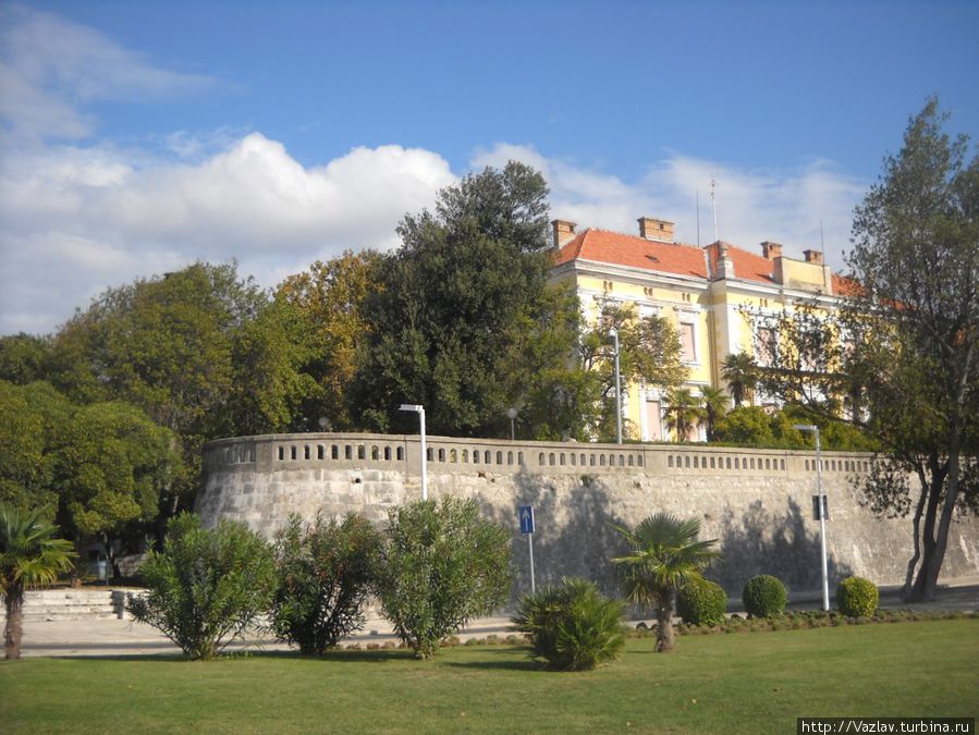Бастион Задар, Хорватия