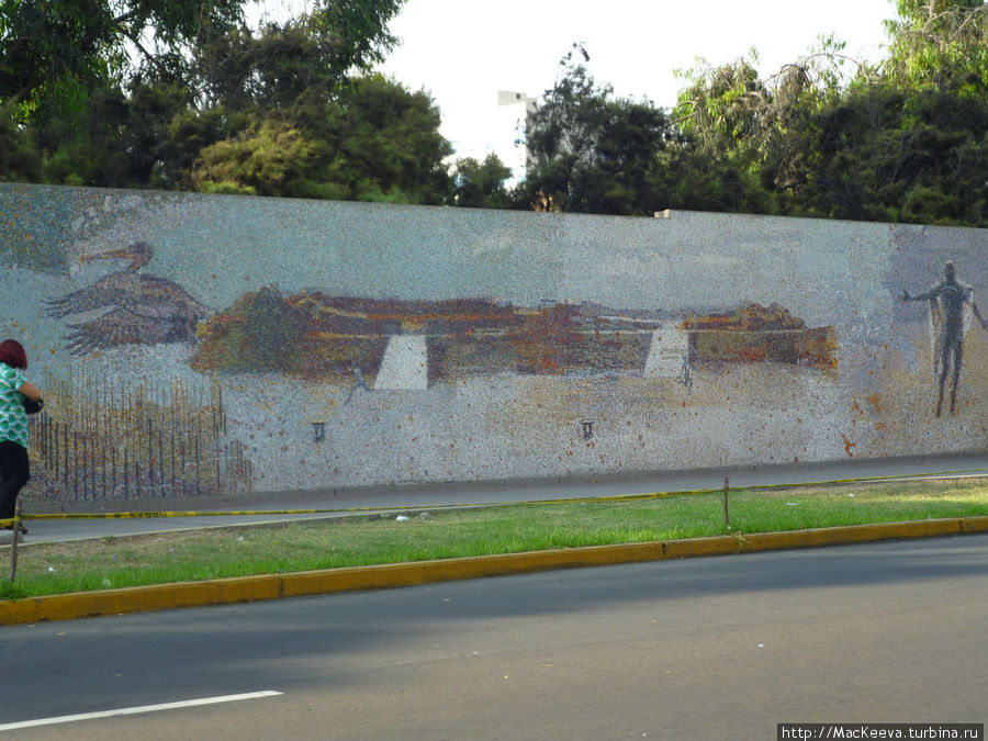 Трухийо - город, который стоит посетить... Трухильо, Перу Трухийо - город, который стоит посетить... Трухильо, Перу