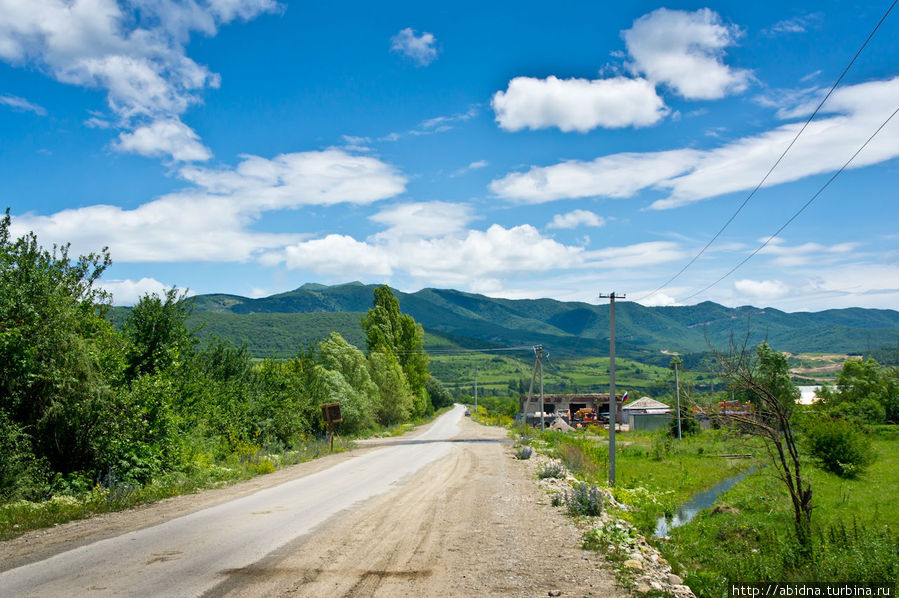 Дорога в село Ксуис, Южная Осетия