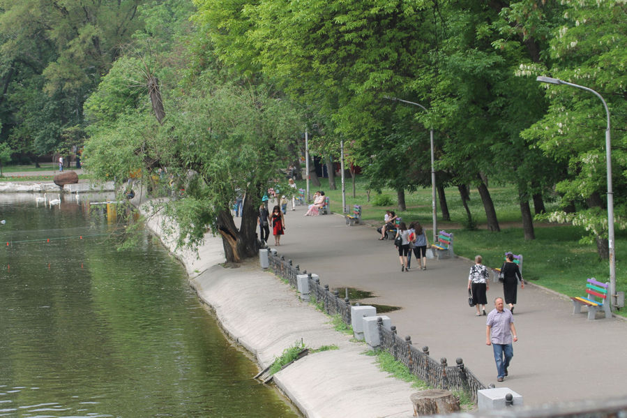Парк Глобы Днепр, Украина