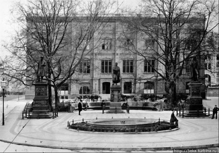 Шинкельплатц. Фото 1888г. Взято из Википедии. Берлин, Германия