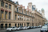 Здание одного из факультетов Сорбонны.