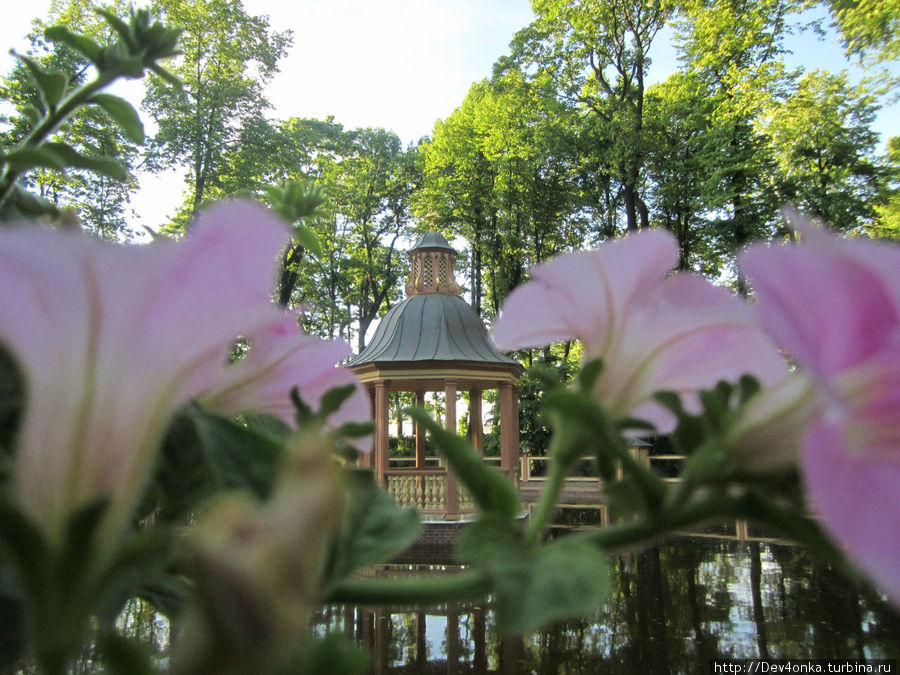 Три города на Три города на