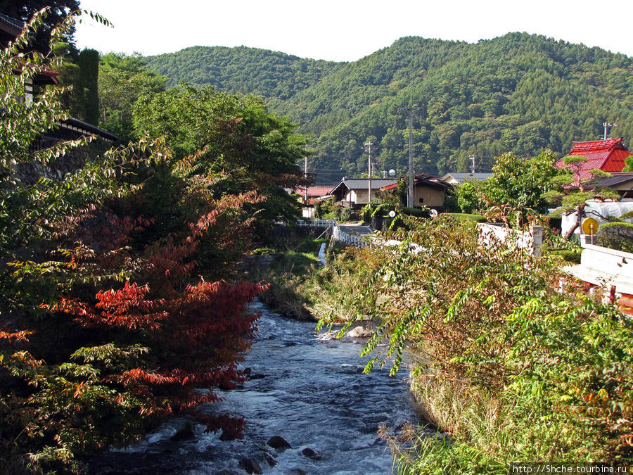 Сам поселок — классическая Япония Префектура Нагано, Япония