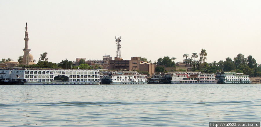 Берег Луксора Египет
