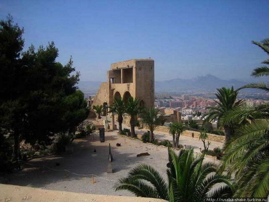 Крепость Санта-Барбара Аликанте, Испания