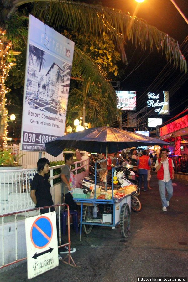 Пешком по пешеходной улице Паттайя, Таиланд