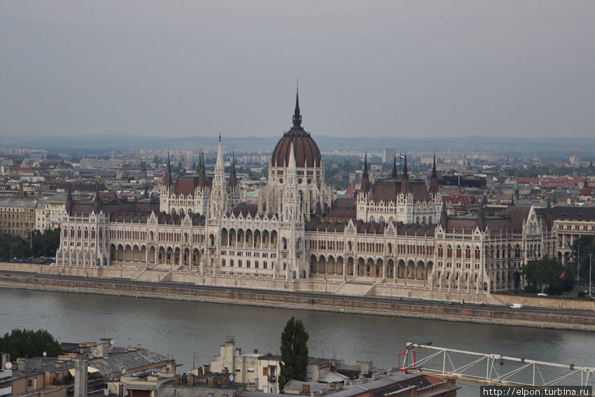 Вид на Парламент с Рыбацкого бастиона Будапешт, Венгрия