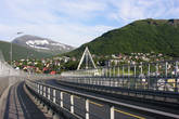Вид с моста Tromsøbrua через Balsfjord