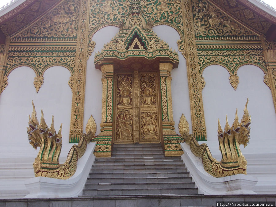 королевский дворец. Главные врата Луанг-Прабанг, Лаос