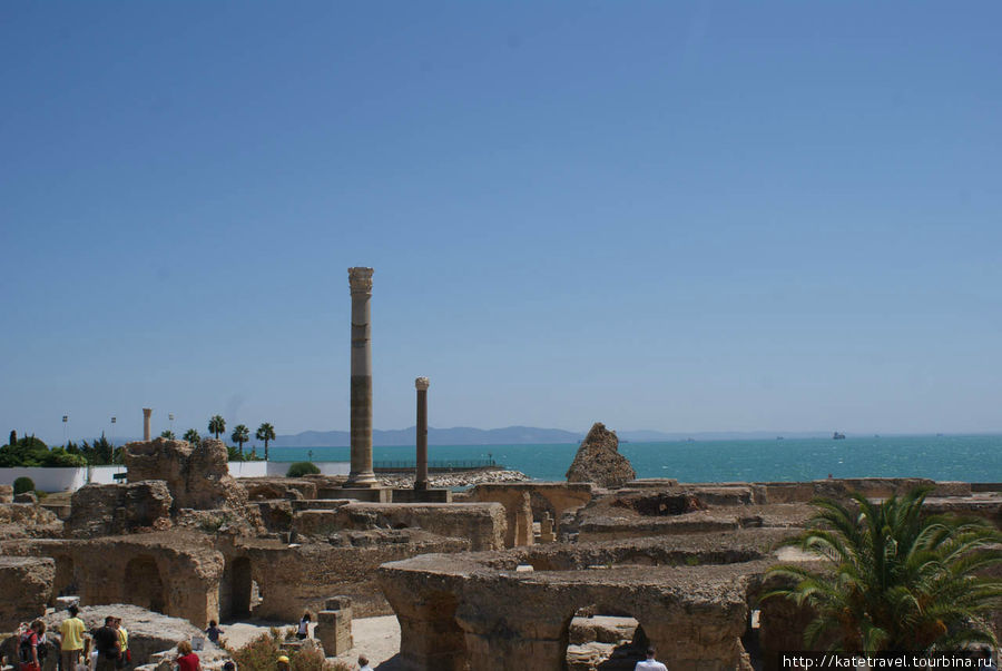 Нижний Карфаген: руины древнеримской термы Антонина Тунис, Тунис