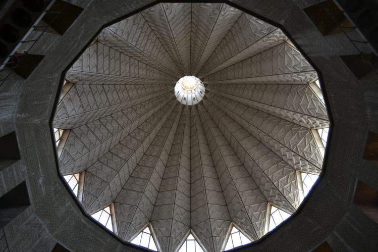 Купол базилики. Его высот