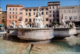 Фонтан Нептуна на самой душевной площади Рим -Пьяцца Навона.