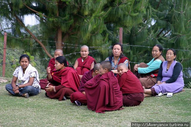 Женский монастырь Наги-Гомпа, окрестности Катманду Катманду, Непал