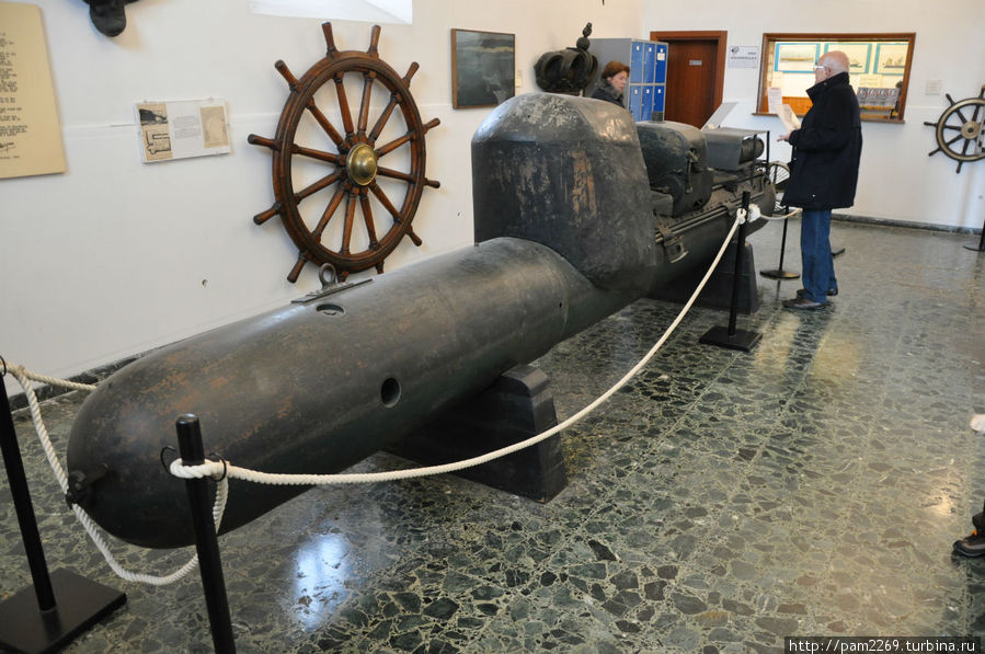 управляемая торпеда
тут же касса музея Венеция, Италия