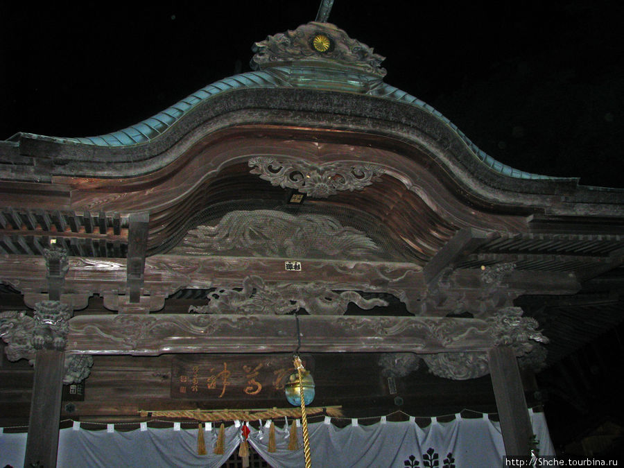 Так выглядит главный храм Касугаи, Япония