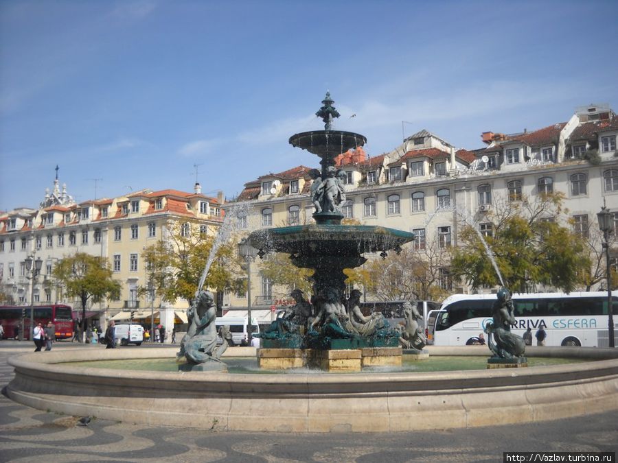 У фонтана Лиссабон, Португалия
