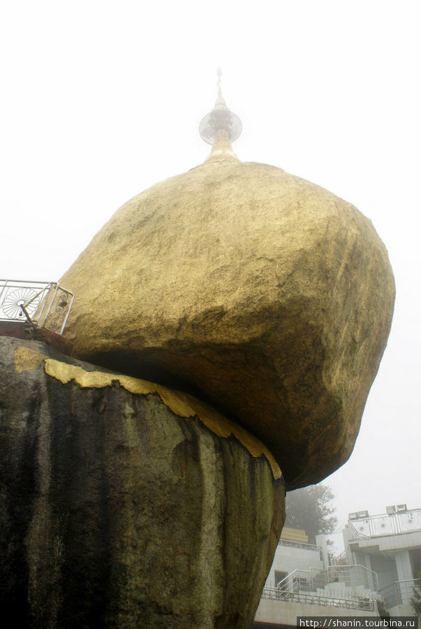 Мир без виз — 429. Золотой камень Кийякдо, Мьянма