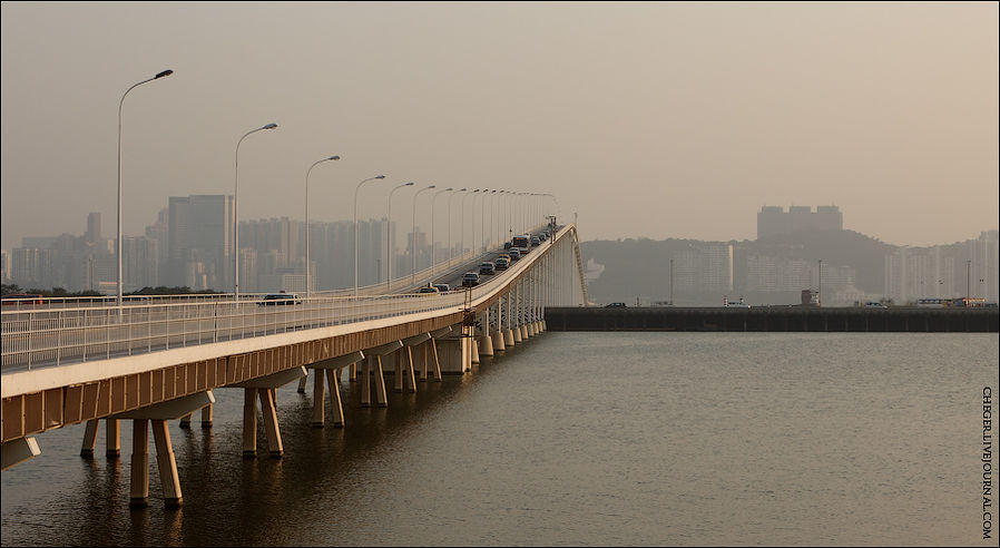 Мост на острова Макао