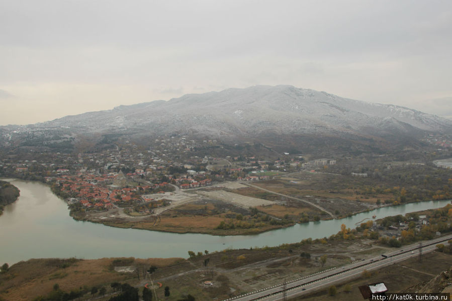 Вид на Мцхету от монастыря Джвари Мцхета, Грузия