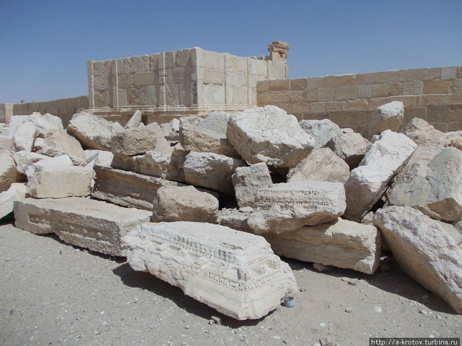 следы реставрации Тадмур (Пальмира), Сирия