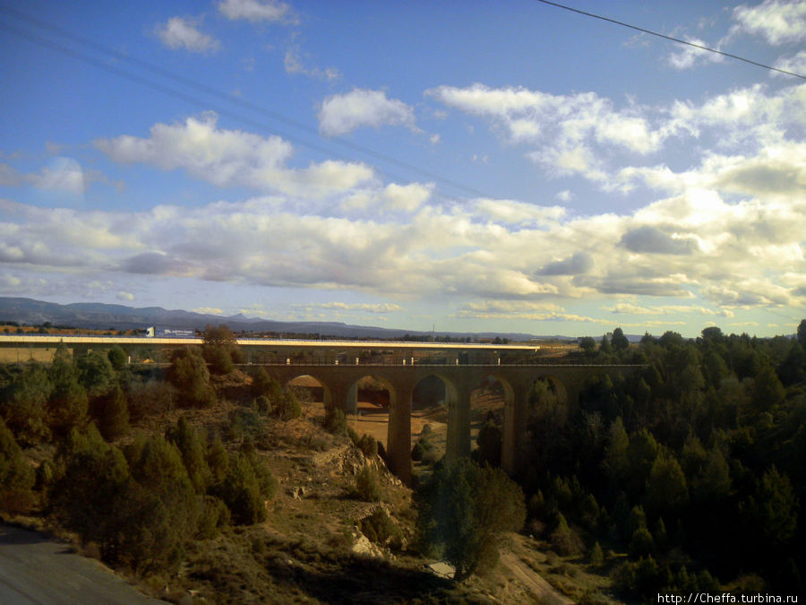Дороги Испании - взгляд из окна Автономная область Валенсия, Испания