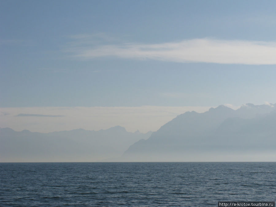 Женевское озеро тянется километров на сто Лозанна, Швейцария