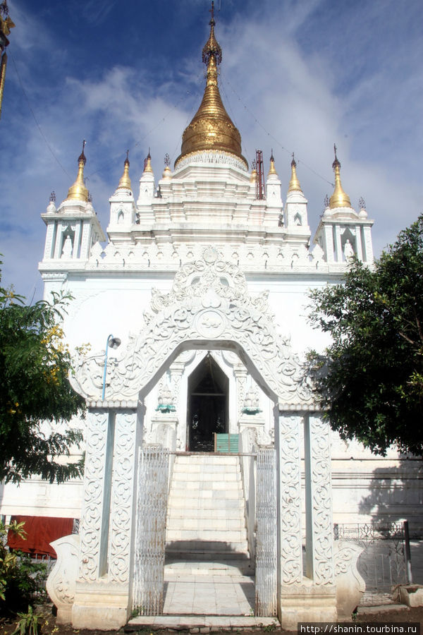 Торжественный вход Амарапура, Мьянма