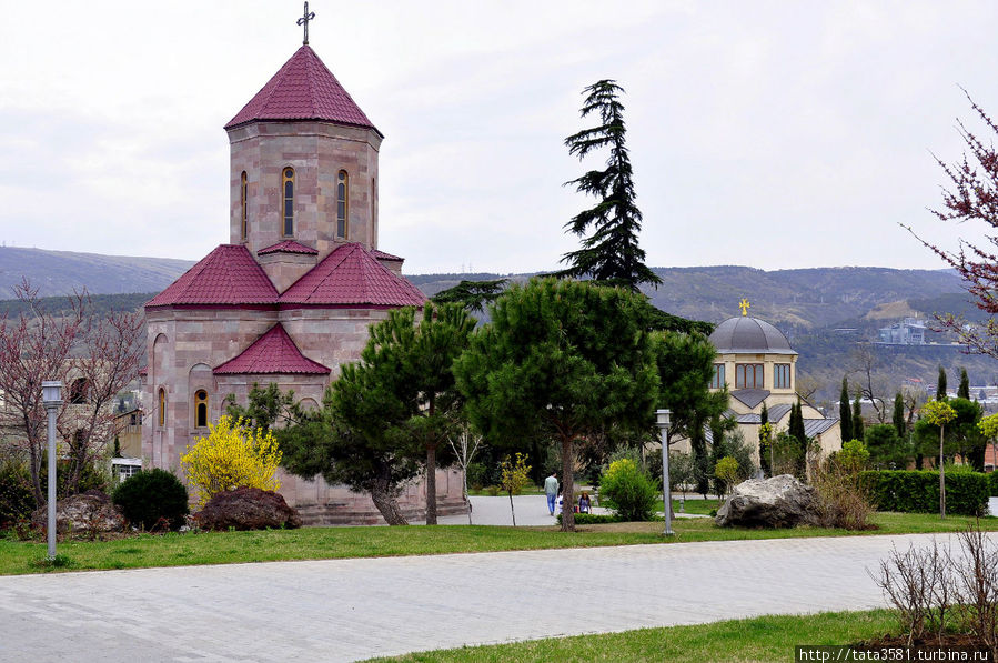 Главный кафедральный собор в Тбилиси Тбилиси, Грузия