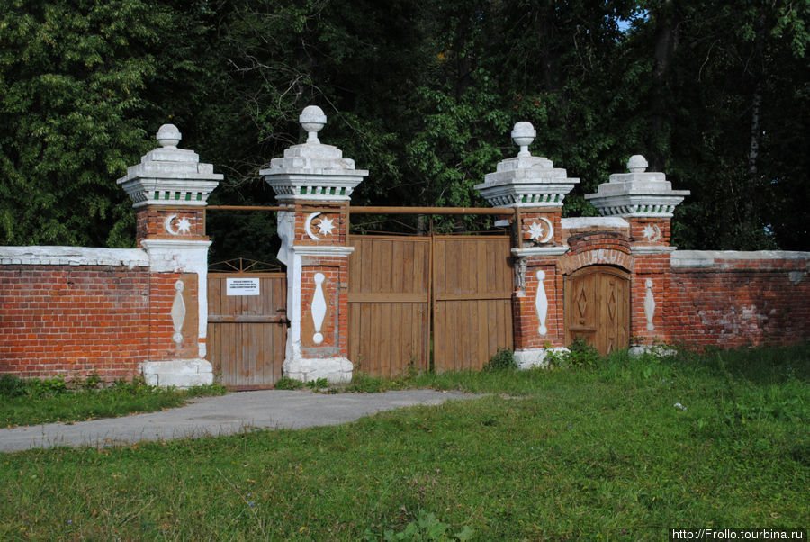 Вход на кладбище Касимов, Россия