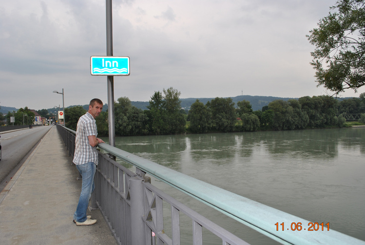 с другой стороны моста уж с другой стороны моста уж