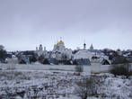 Покровский монастырь выглядит сейчас также, как в XIV — XVII веках