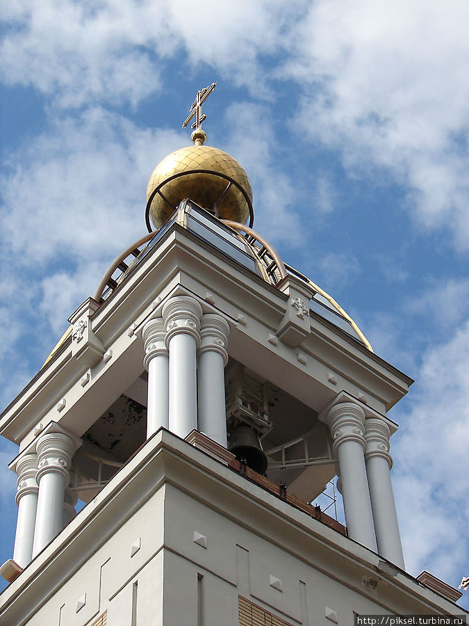 Звонница (колокольня) Киев, Украина