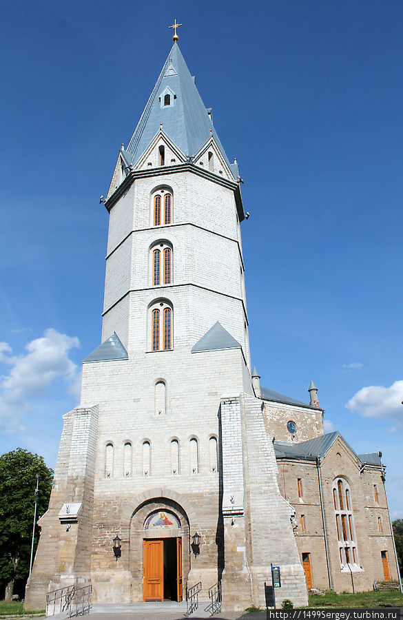 Новый орган для Александровского собора в Нарве Нарва, Эстония