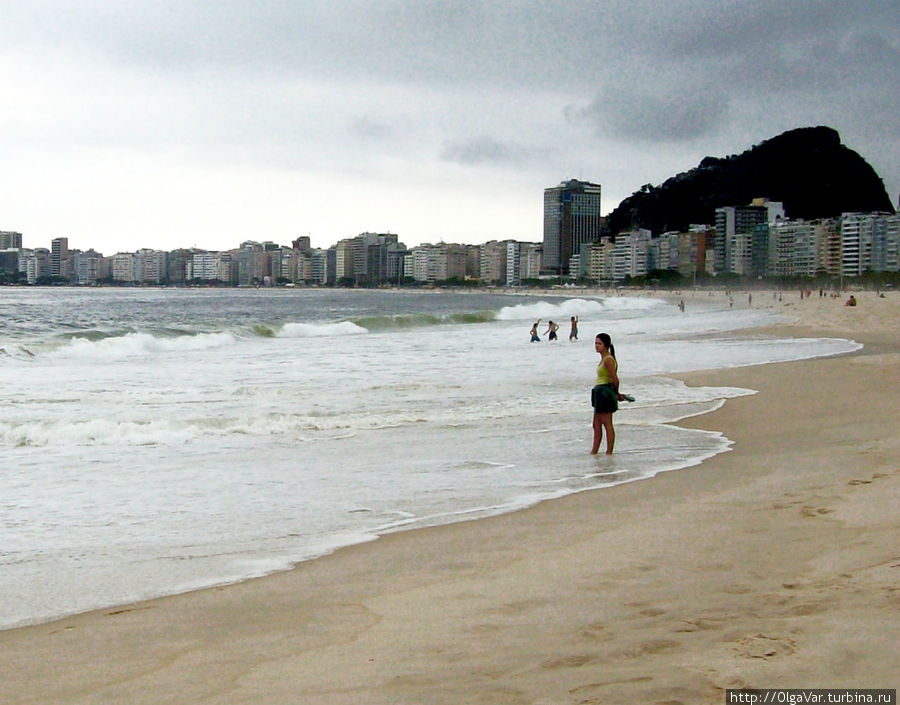 Одни купаются.... Рио-де-Жанейро, Бразилия