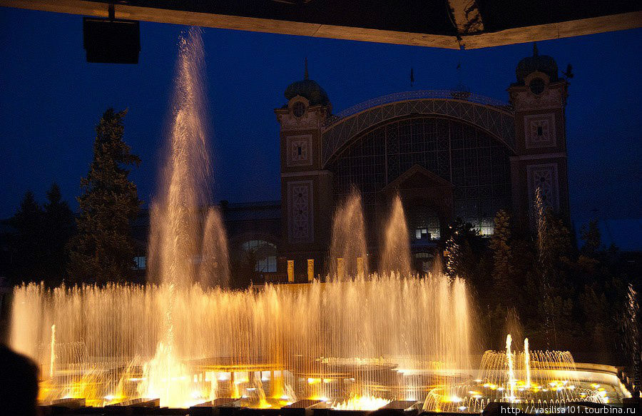 Кржижиковы фонтаны: гармония воды, света и цвета Прага, Чехия