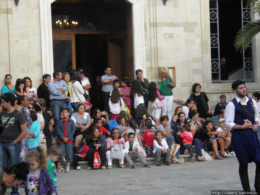 Место для детворы ... Ираклион, Греция Место для детворы ... Ираклион, Греция