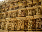Храм Паршванатха (Parsvanath Temple)