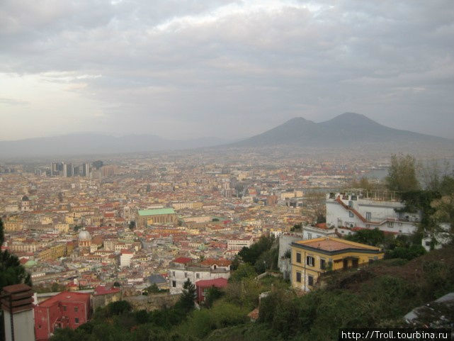 Неаполь с высоты Неаполь, Италия