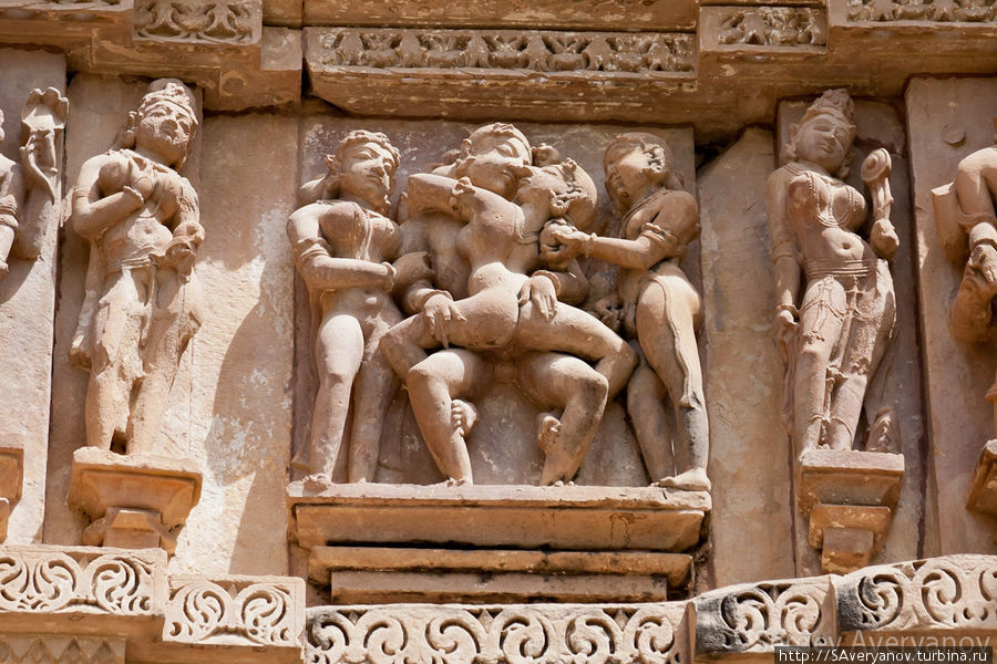 Храм Читрагупта Каджурахо, Индия