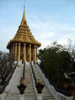 Уменьшенная копия храма изумрудного Будды в Бангкоке
