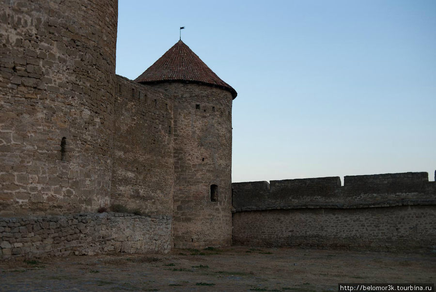 Белгород-Днестровская крепость без туристов Белгород-Днестровский, Украина