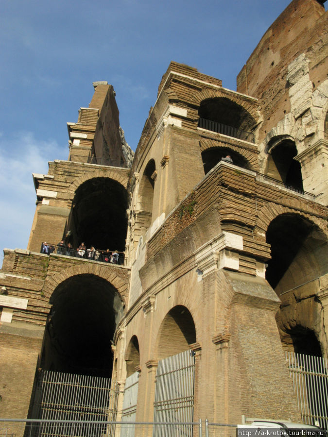 Вокруг Колизея Рим, Италия