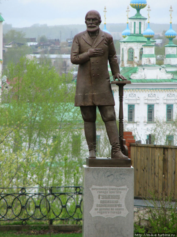 Памятник купцу А.С. Губкину Кунгур, Россия