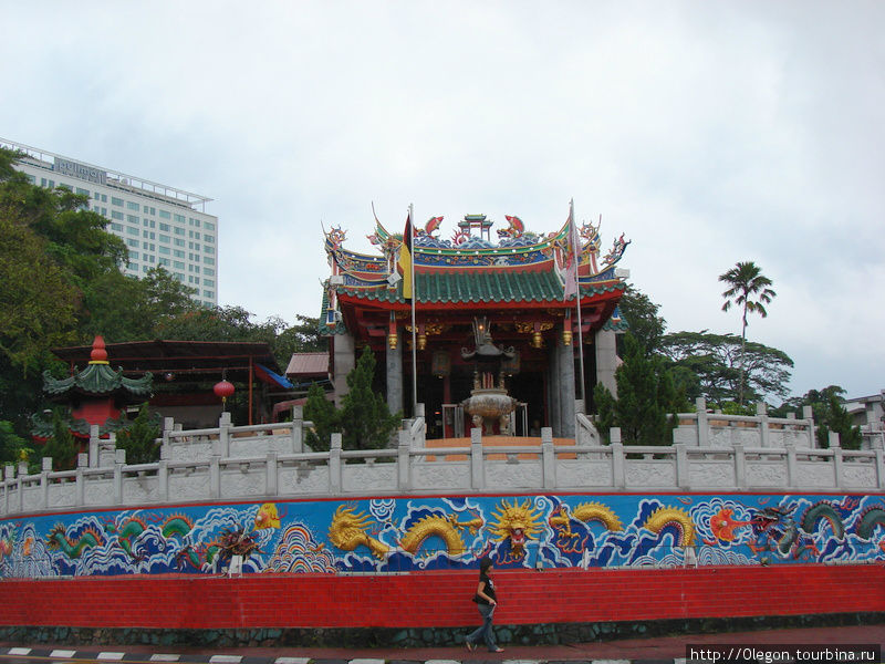 Даосский храм Туа Пек Конг Кучинг, Малайзия