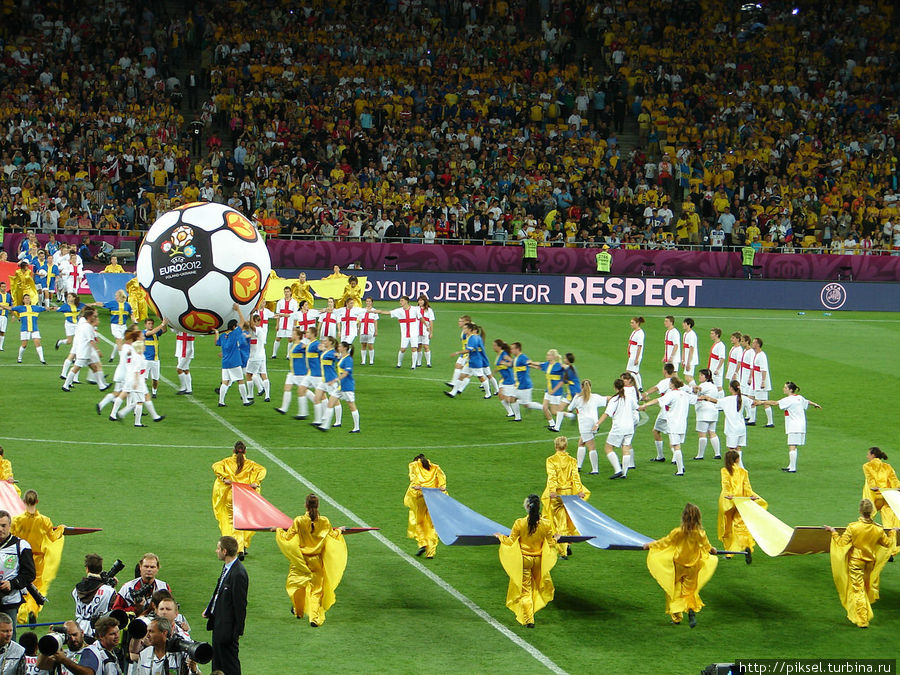 Церемония — шоу перед началом матча Киев, Украина