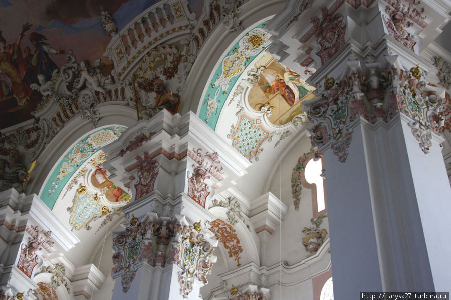 Самая красивая в мире деревенская церковь Штайнхаузен, Германия