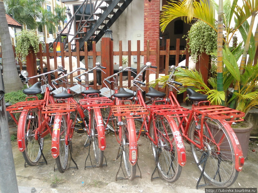 Аренда велосипеда во Вьентьяне = 10 тыс.кип.день. Вьентьян, Лаос